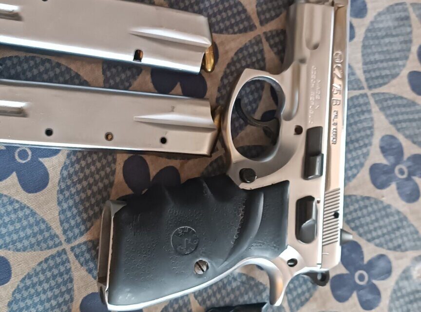 Satılık TABANCA – CZ 75 – 9mm (9x19mm) – Taşıma Ruhsatlı – Ankara – İlan 7773 – Görsel 7774