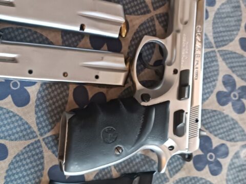 Satılık TABANCA – CZ 75 – 9mm (9x19mm) – Taşıma Ruhsatlı – Ankara – İlan 7773 – Görsel 7775