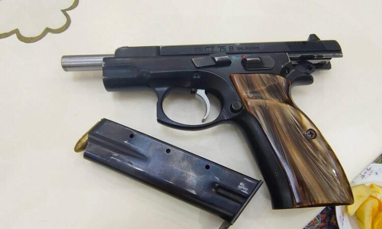 Satılık TABANCA – CZ 75 – 9mm (9x19mm) – Taşıma Ruhsatlı – Kahramanmaraş – İlan 7556 – Görsel 7557