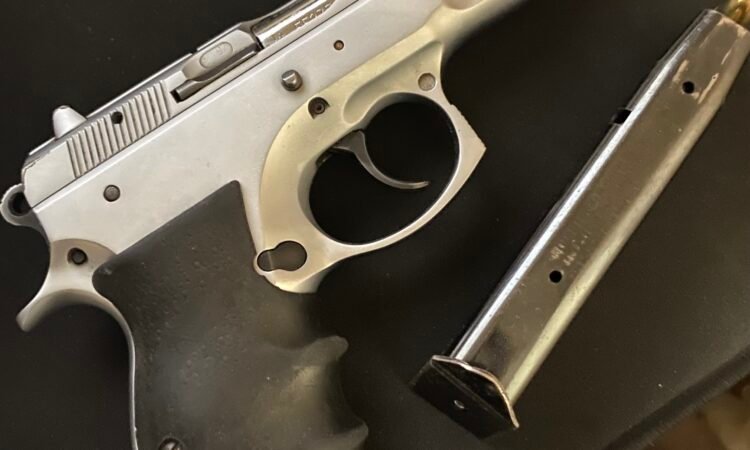 Satılık TABANCA – CZ 75 – 9mm (9x19mm) – Taşıma Ruhsatlı – Aydın – İlan 7849 – Görsel 7856