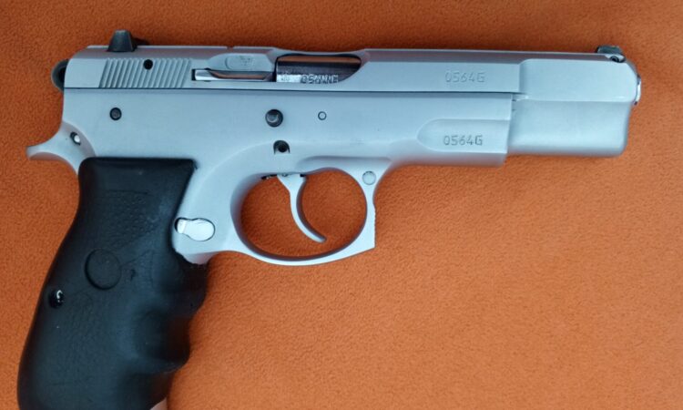 Satılık TABANCA – CZ 75 – 9mm (9x19mm) – Taşıma Ruhsatlı – Ankara – İlan 8235 – Görsel 8237