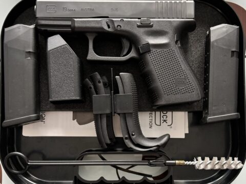 Satılık TABANCA – Glock 19 – 9mm (9x19mm) – Taşıma Ruhsatlı – Ağrı – İlan 7759 – Görsel 7761