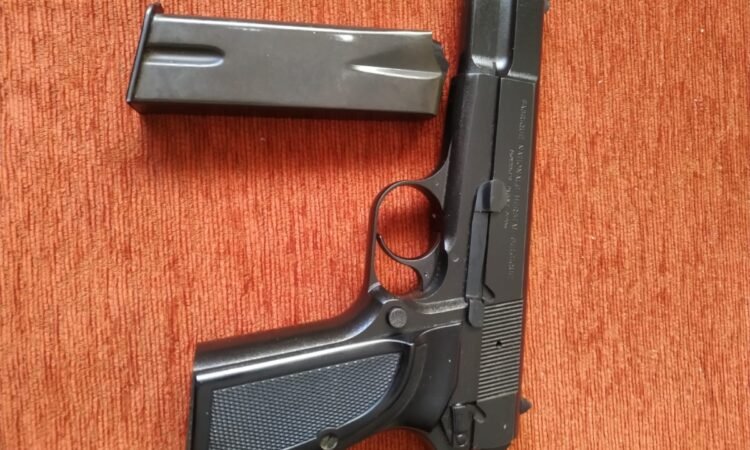 Satılık TABANCA – Browning HP (14'lü) – 9mm (9x19mm) – Bulundurma Ruhsatlı – Balıkesir – İlan 7795 – Görsel 7798