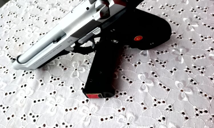 Satılık TABANCA – Beretta 92 – 9mm (9x19mm) – Taşıma Ruhsatlı – Tekirdağ – İlan 8856 – Görsel 8857