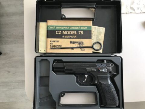 Satılık TABANCA – CZ 75 – 9mm (9x19mm) – Taşıma Ruhsatlı – Samsun – İlan 8913 – Görsel 8914