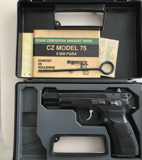 Satılık TABANCA – CZ 75 – 9mm (9x19mm) – Taşıma Ruhsatlı – Samsun – İlan 8913 – Görsel 8914