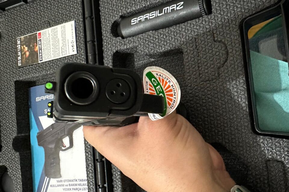 Satılık TABANCA – Sarsılmaz SAR9 – 9mm (9x19mm) – Taşıma Ruhsatlı – Antalya – İlan 8370 – Görsel 8376