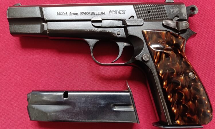 Satılık TABANCA – Browning HP (14'lü) – 9mm (9x19mm) – Taşıma Ruhsatlı – Eskişehir – İlan 8465 – Görsel 8469