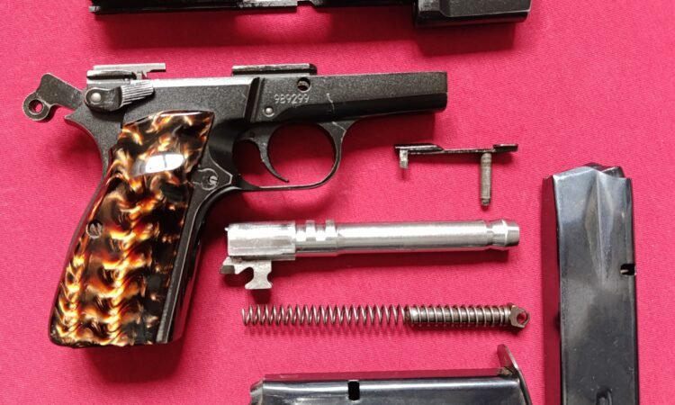 Satılık TABANCA – Browning HP (14'lü) – 9mm (9x19mm) – Taşıma Ruhsatlı – Eskişehir – İlan 8465 – Görsel 8470