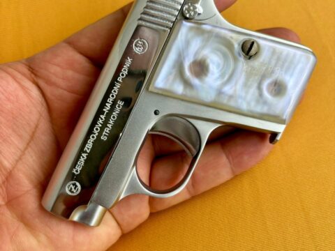 Satılık TABANCA – CZ 45 – 6.35mm (.25 ACP) – Taşıma Ruhsatlı – Bursa – İlan 9266 – Görsel 9268