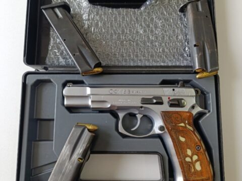 Satılık TABANCA – CZ 75 – 9mm (9x19mm) – Taşıma Ruhsatlı – Kilis – İlan 10456 – Görsel 10457