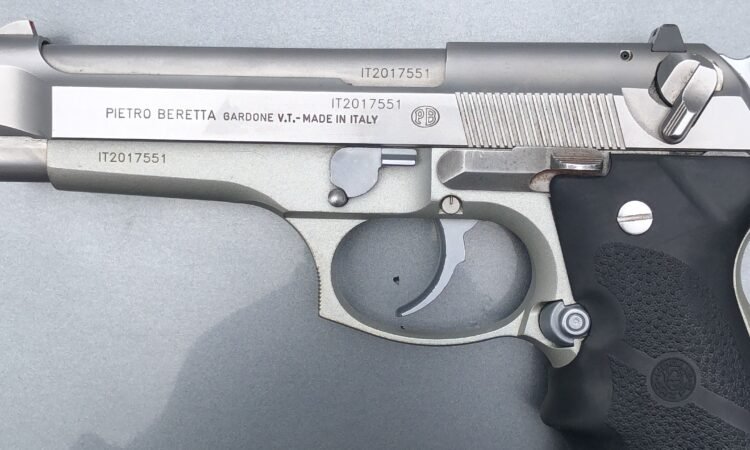 İlk Sahibinden Beretta Fs 92 İnox MKE Çıkışlı | Silah ilanı # 1 Satılık TABANCA – Beretta 92 – 9mm (9x19mm) – Bulundurma Ruhsatlı – İstanbul – İlan 10110 – Görsel 10112