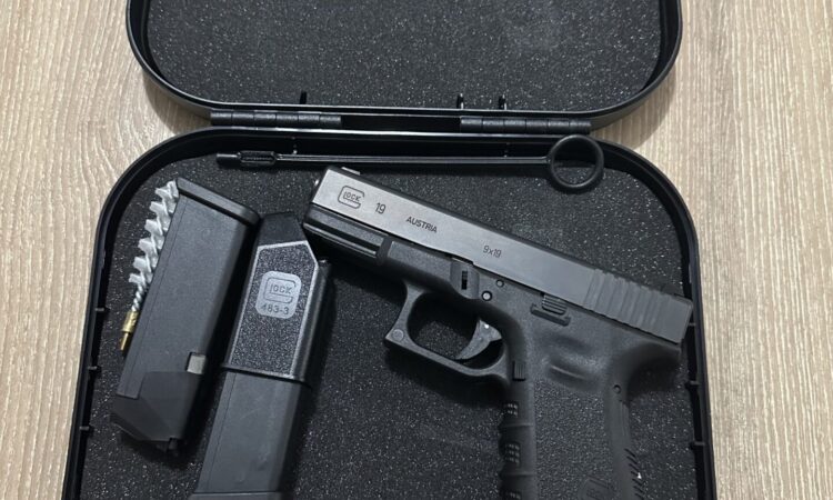 Satılık TABANCA – Glock 19 – 9mm (9x19mm) – Taşıma Ruhsatlı – İstanbul – İlan 10040 – Görsel 10044