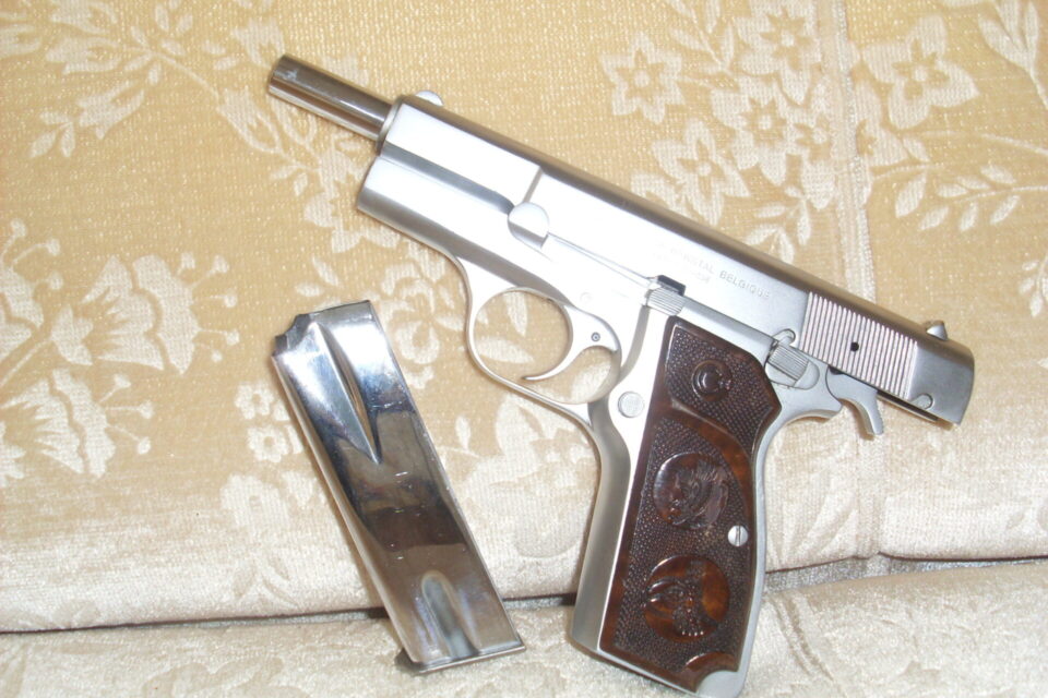 Satılık TABANCA – Browning HP (14'lü) – 9mm (9x19mm) – Taşıma Ruhsatlı – Ankara – İlan 10423 – Görsel 10426