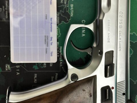 Satılık TABANCA – CZ 75 – 9mm (9x19mm) – Taşıma Ruhsatlı – Düzce – İlan 10428 – Görsel 10429