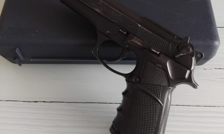 Satılık TABANCA – Beretta 92 – 9mm (9x19mm) – Taşıma Ruhsatlı – Sakarya – İlan 10859 – Görsel 10862