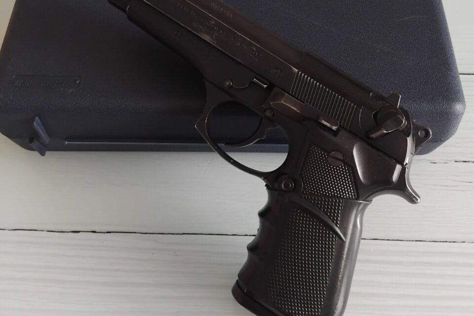 Satılık TABANCA – Beretta 92 – 9mm (9x19mm) – Taşıma Ruhsatlı – Sakarya – İlan 10859 – Görsel 10862