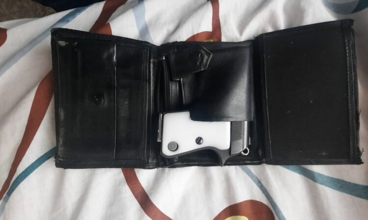 Satılık TABANCA – Astra 2000 Cub – 6.35mm (.25 ACP) – Bulundurma Ruhsatlı – İzmir – İlan 10528 – Görsel 10534