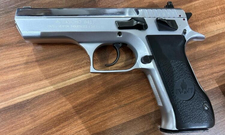 Satılık TABANCA – IMI (Israel Military Industries) – 9mm (9x19mm) – Bulundurma Ruhsatlı – Bursa – İlan 10662 – Görsel 10664