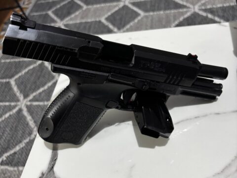 Satılık TABANCA – Canik TP – 9mm (9x19mm) – Taşıma Ruhsatlı – Isparta – İlan 10758 – Görsel 10759