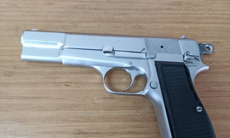 Satılık TABANCA – Browning HP (14'lü) – 9mm (9x19mm) – Taşıma Ruhsatlı – İzmir – İlan 10713 – Görsel 10719