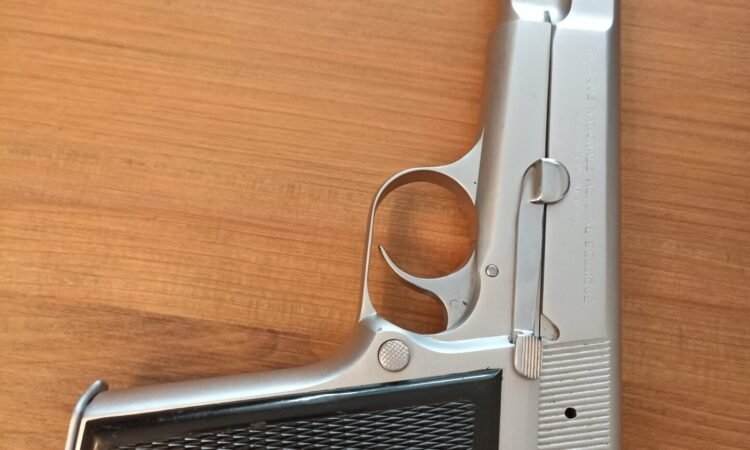 Satılık TABANCA – Browning HP (14'lü) – 9mm (9x19mm) – Taşıma Ruhsatlı – İzmir – İlan 10713 – Görsel 10716