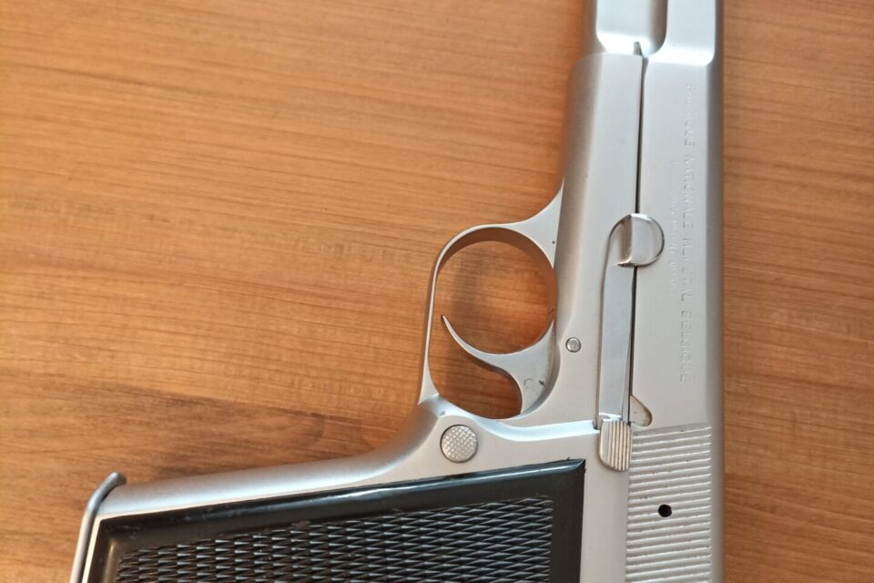 Satılık TABANCA – Browning HP (14'lü) – 9mm (9x19mm) – Taşıma Ruhsatlı – İzmir – İlan 10713 – Görsel 10716