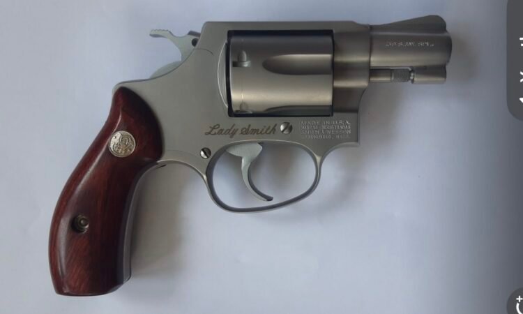 Satılık TABANCA – Smith Wesson Ladysmith – 38 Special – Taşıma Ruhsatlı – Ankara – İlan 10906 – Görsel 10907