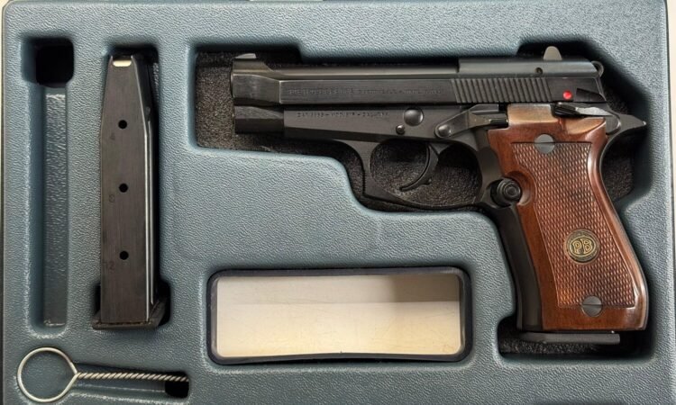 Satılık TABANCA – Beretta 81 – 7.65mm (.32 ACP) – Bulundurma Ruhsatlı – Samsun – İlan 11250 – Görsel 11252