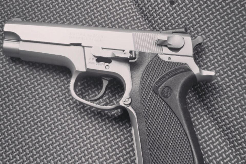 Satılık TABANCA – Smith & Wesson 5906 – 9mm (9x19mm) – Bulundurma Ruhsatlı – Amasya – İlan 11014 – Görsel 11019