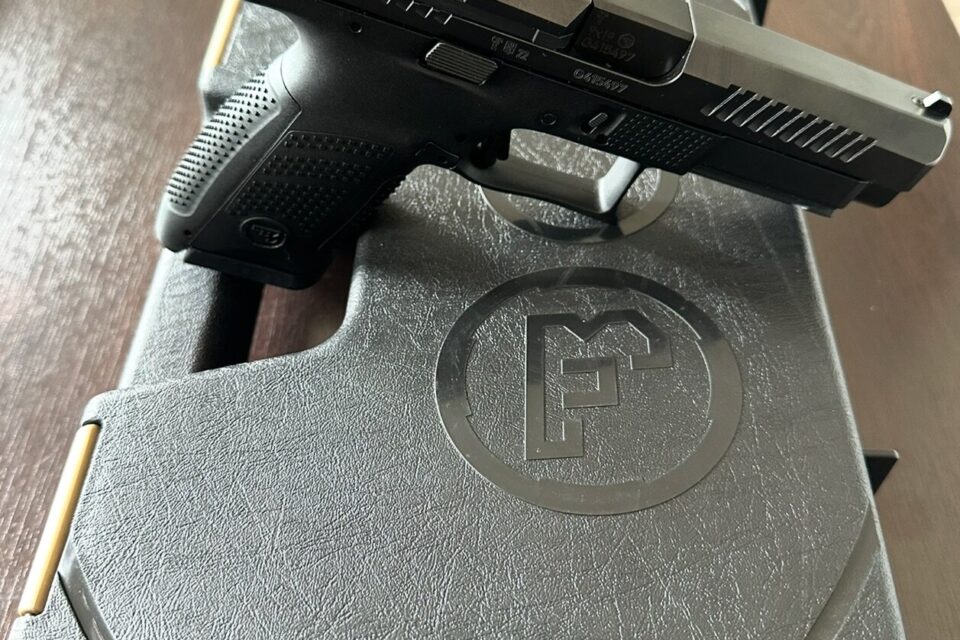 Satılık TABANCA – CZ P-10 – 9mm (9x19mm) – Bulundurma Ruhsatlı – Konya – İlan 11215 – Görsel 11216