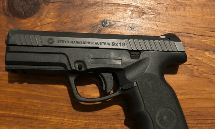 ACİL SATILIK STEYR L9-A1 | Silah ilanı # 1 Satılık TABANCA – Steyr L9-A1 – 9mm (9x19mm) – Taşıma Ruhsatlı – Antalya – İlan 11388 – Görsel 11389