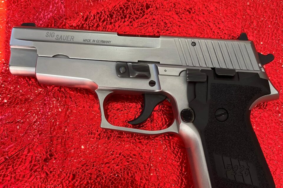 Satılık TABANCA – Sig Sauer P226 – 9mm (9x19mm) – Taşıma Ruhsatlı – İstanbul – İlan 11552 – Görsel 11556