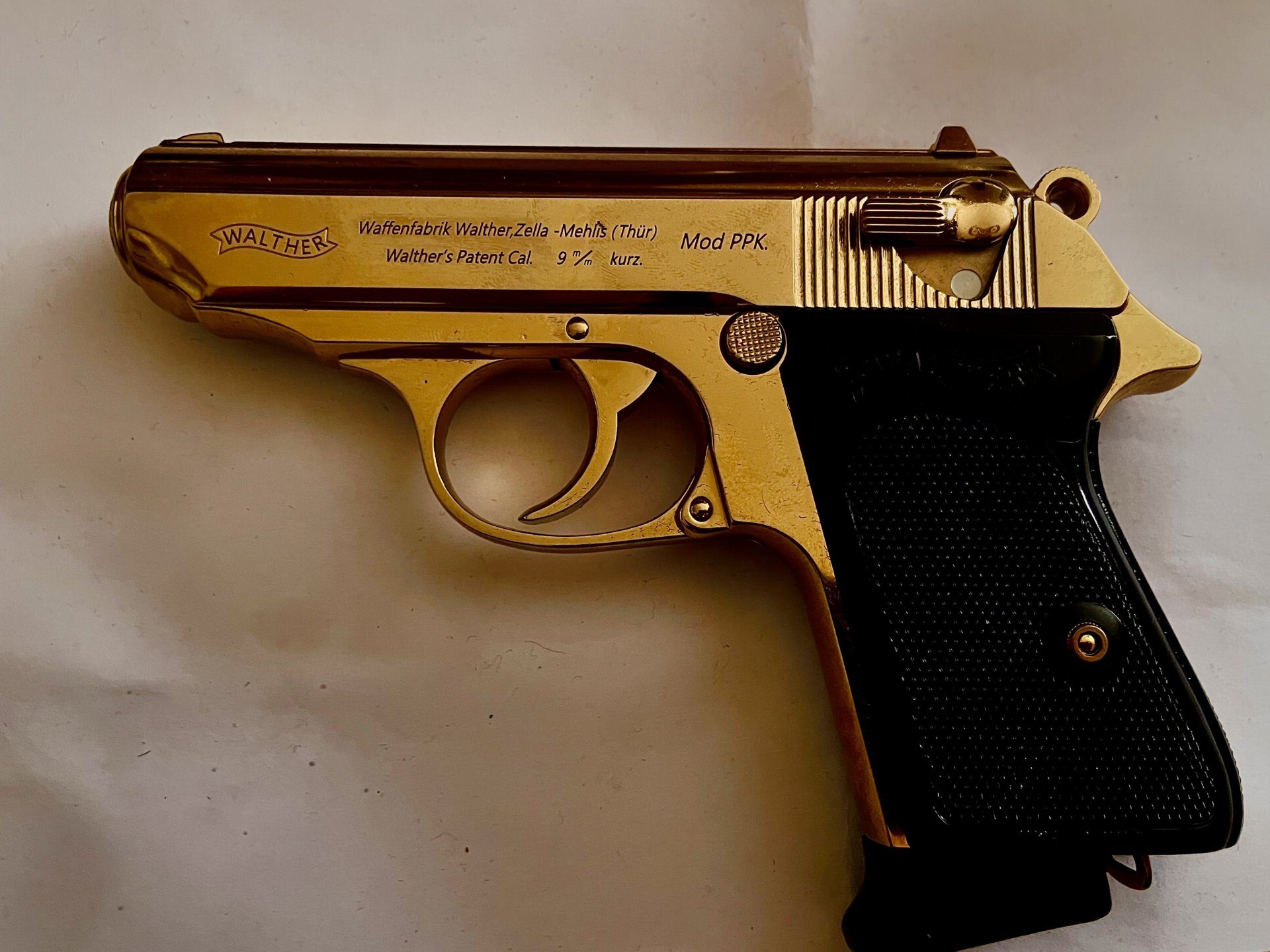 Satılık TABANCA – Walther PPK – 380 Auto (Kısa 9) – Taşıma Ruhsatlı – Balıkesir – İlan 11621 – Görsel 11626