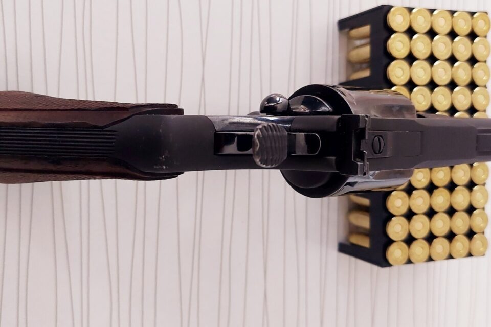 Satılık TABANCA – Colt Python – 357 Magnum – Taşıma Ruhsatlı – Balıkesir – İlan 13240 – Görsel 13241