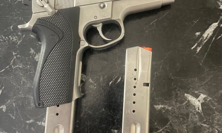 Satılık TABANCA – Smith & Wesson 5906 – 9mm (9x19mm) – Bulundurma Ruhsatlı – İstanbul – İlan 13258 – Görsel 13260