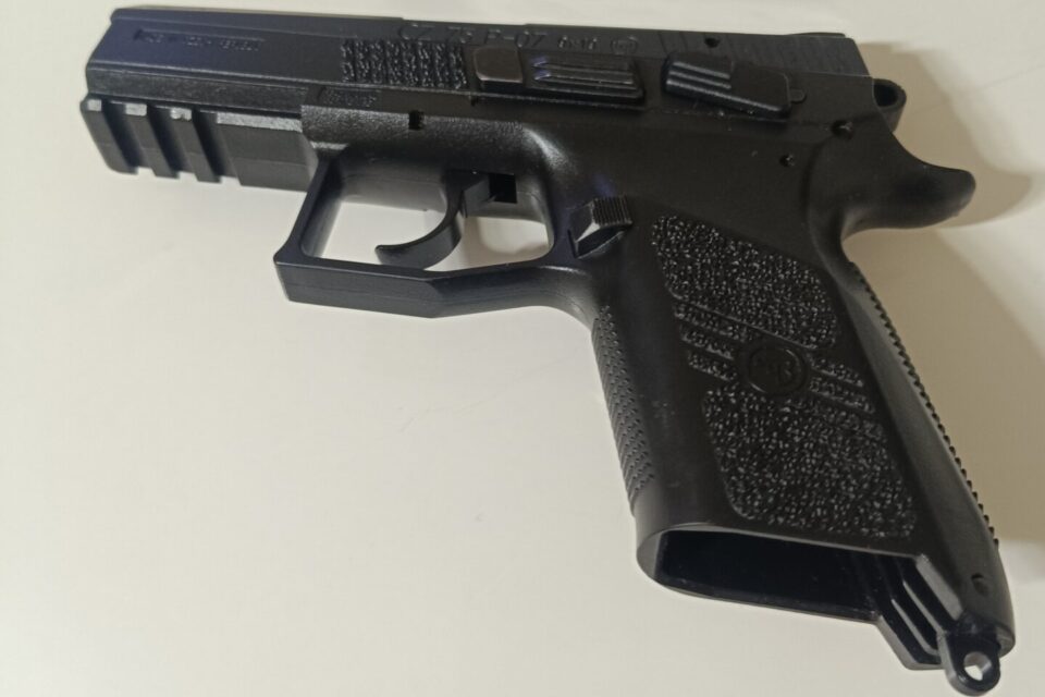 Satılık TABANCA – CZ P-07 – 9mm (9x19mm) – Taşıma Ruhsatlı – Ankara – İlan 13208 – Görsel 13209