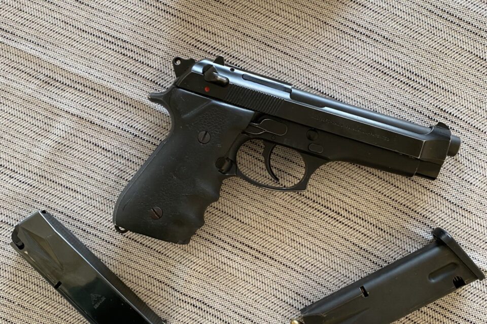 Satılık TABANCA – Beretta 92 – 9mm (9x19mm) – Taşıma Ruhsatlı – Balıkesir – İlan 13392 – Görsel 13393