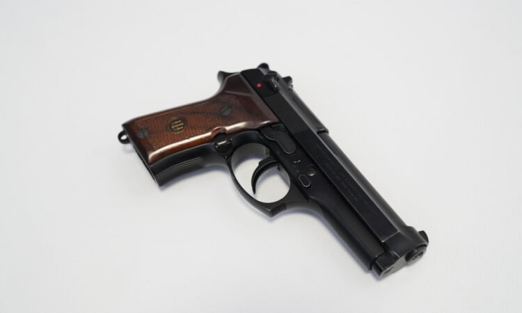 Satılık TABANCA – Beretta 92 – 9mm (9x19mm) – Taşıma Ruhsatlı – Ankara – İlan 13061 – Görsel 13062