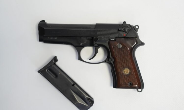 Satılık TABANCA – Beretta 92 – 9mm (9x19mm) – Taşıma Ruhsatlı – Ankara – İlan 13061 – Görsel 13063