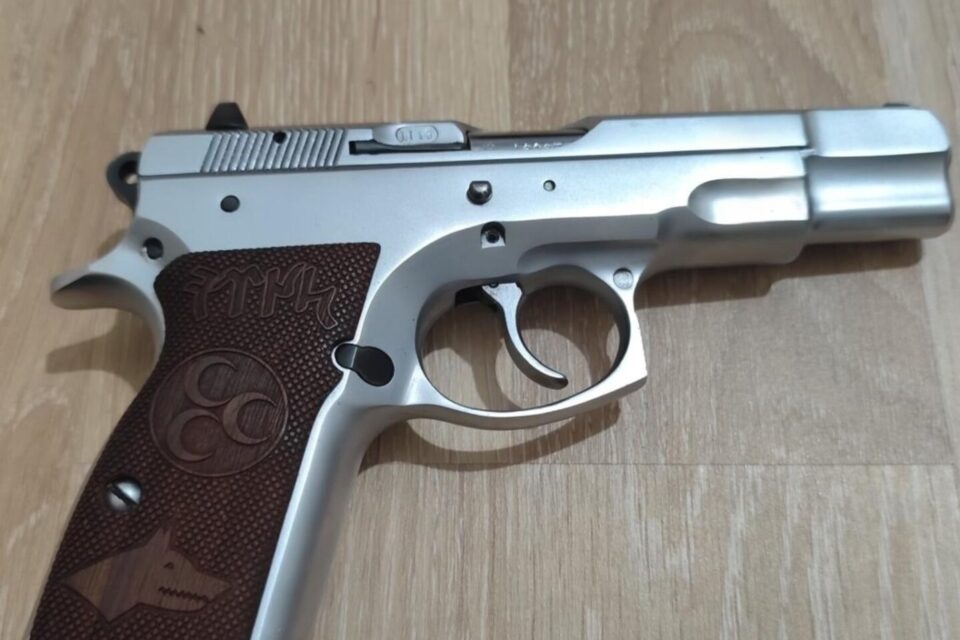 Satılık TABANCA – CZ 75 – 9mm (9x19mm) – Taşıma Ruhsatlı – Balıkesir – İlan 13221 – Görsel 13223
