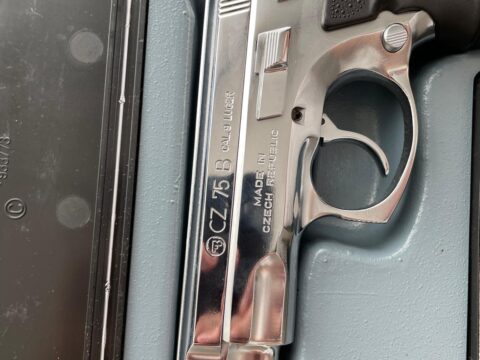 Satılık TABANCA – CZ 75 – 9mm (9x19mm) – Bulundurma Ruhsatlı – Ankara – İlan 13347 – Görsel 13348