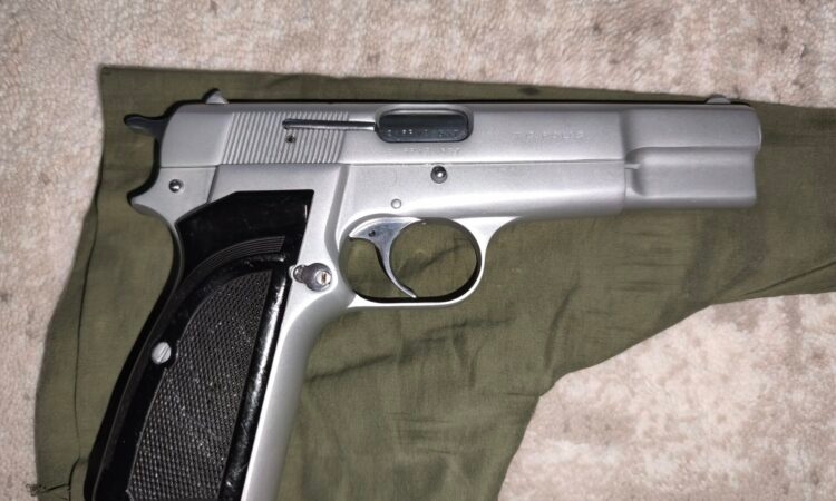 Satılık TABANCA – Browning HP (14'lü) – 9mm (9x19mm) – Taşıma Ruhsatlı – Balıkesir – İlan 13741 – Görsel 13742