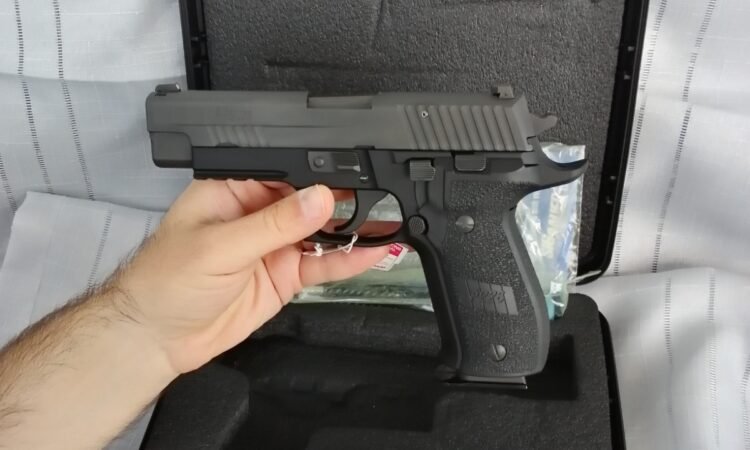 Sıfır Sig Sauer P226 Elite | 3 Şarjör | Hiç Atış Yapılmadı | Silah ilanı # 9 Satılık TABANCA – Sig Sauer P226 – 9mm (9x19mm) – Bulundurma Ruhsatlı – Samsun – İlan 10032 – Görsel 13672