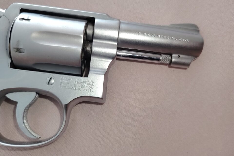 Satılık TABANCA – Smith & Wesson Model 10 – 38 Special – Taşıma Ruhsatlı – Elazığ – İlan 13689 – Görsel 13690