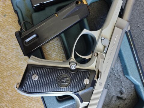 Satılık TABANCA – Beretta 92 – 9mm (9x19mm) – Bulundurma Ruhsatlı – Ankara – İlan 13747 – Görsel 13748