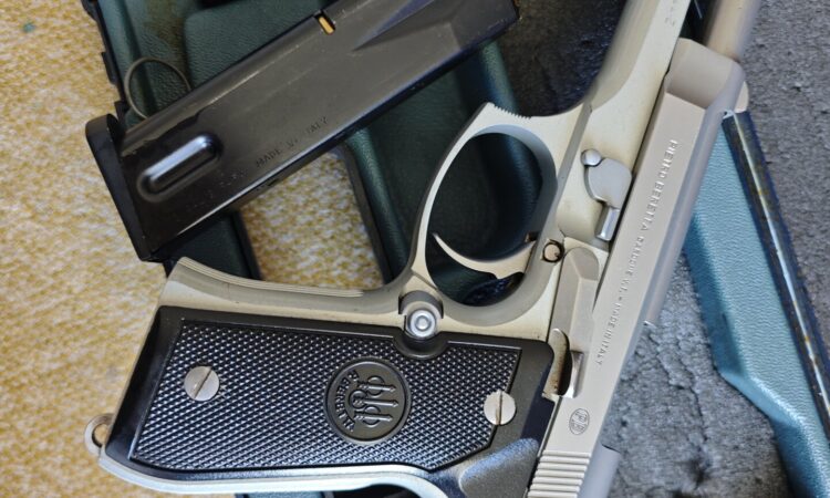 Satılık TABANCA – Beretta 92 – 9mm (9x19mm) – Bulundurma Ruhsatlı – Ankara – İlan 13747 – Görsel 13748