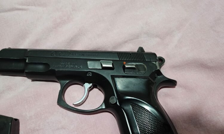 Satılık TABANCA – CZ 75 – 9mm (9x19mm) – Bulundurma Ruhsatlı – Ankara – İlan 14446 – Görsel 14448