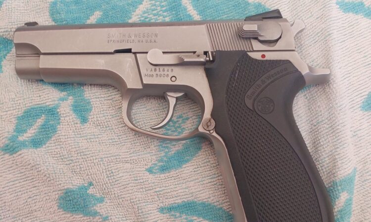 Satılık TABANCA – Smith & Wesson 5906 – 9mm (9x19mm) – Bulundurma Ruhsatlı – Bursa – İlan 13859 – Görsel 13860