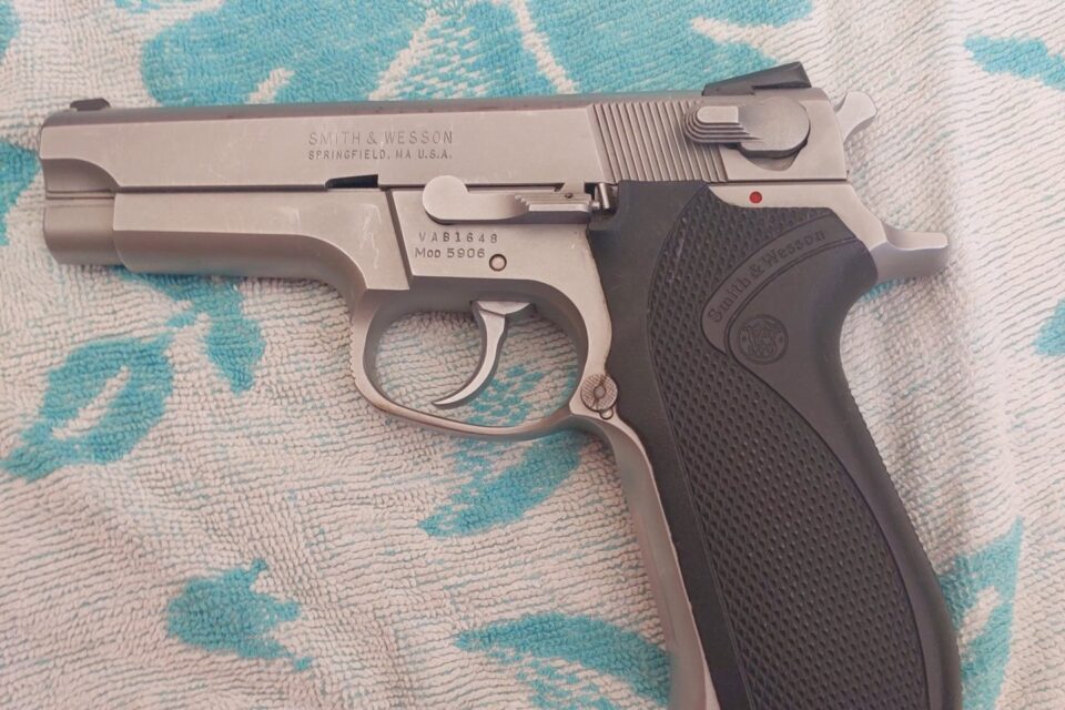 Satılık TABANCA – Smith & Wesson 5906 – 9mm (9x19mm) – Bulundurma Ruhsatlı – Bursa – İlan 13859 – Görsel 13860